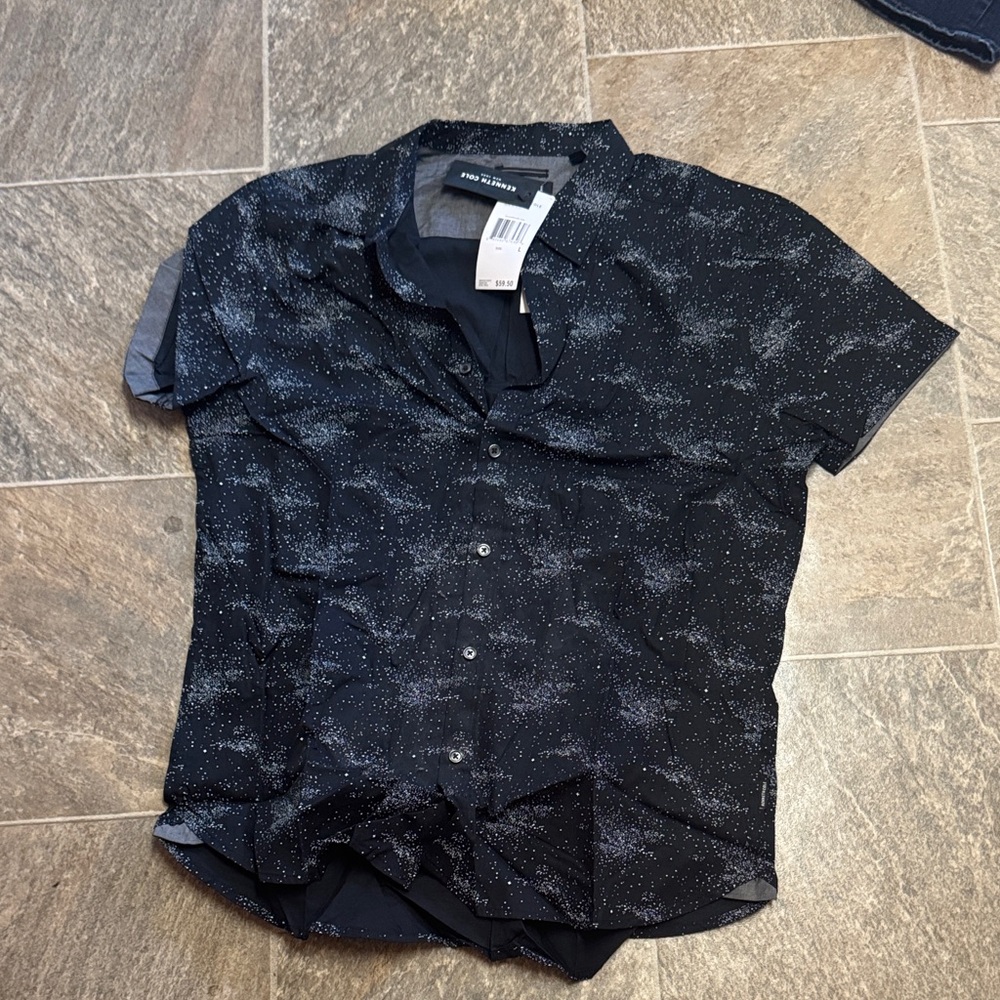 Kenneth Cole Black and White Speckled Button Down Shirt